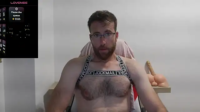 Snapshot of machohiberiko chatting on September 28, 5:51 pm machohiberiko online show from September 28, 5:51 pm