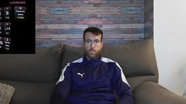 Snapshot of machohiberiko chatting on October 30, 5:35 pm machohiberiko online show from October 30, 5:35 pm