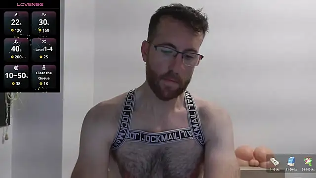 Snapshot of machohiberiko chatting on November 13, 5:34 pm machohiberiko online show from November 13, 5:34 pm