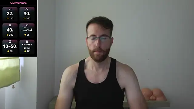 Snapshot of machohiberiko chatting on November 15, 3:19 pm machohiberiko online show from November 15, 3:19 pm