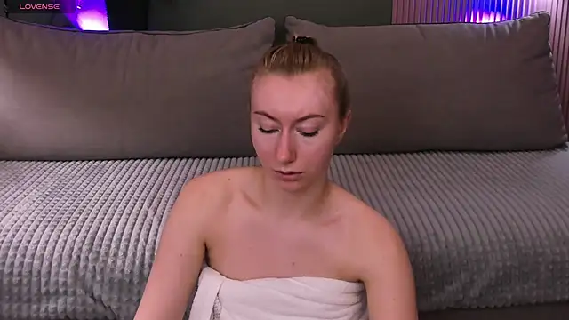 Rachel Rut online show from March 7, 6:02 am