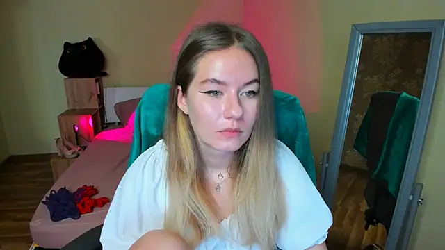 EmilyPaw online show from January 31, 9:48 am