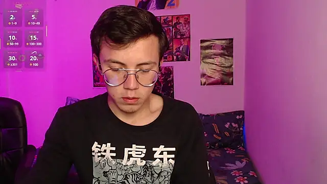 Tina 4 Charlie online show from February 18, 6:26 pm