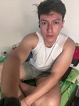 Snapshot of Amon__ashford chatting on January 28, 11:17 pm Amon ashford online show from January 28, 11:17 pm