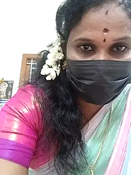 Snapshot of Tamil_Aathira chatting on March 4, 8:38 pm Tamil Aathira online show from March 4, 8:38 pm