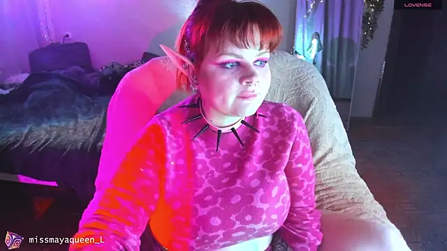 missmayaqueen online show from July 10, 7:16 pm