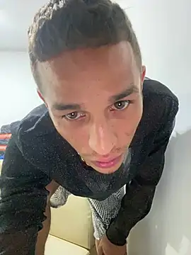 Horny latin777 online show from January 21, 2:00 am