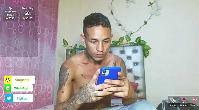 Horny latin777 online show from January 27, 5:03 am