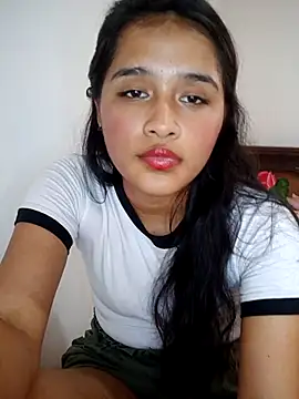 Snapshot of Morenalatina-hotsex chatting on February 14, 10:39 pm Morenalatina-hotsex online show from February 14, 10:39 pm