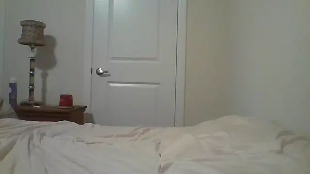 Snapshot of angeliquebelcali chatting on March 18, 1:53 am angeliquebelcali online show from March 18, 1:53 am