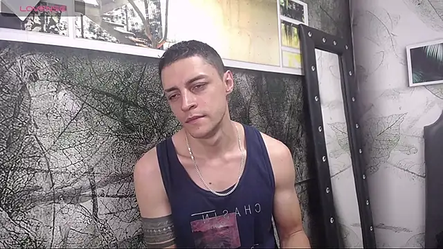 Snapshot of Frank_Millers chatting on January 30, 5:17 pm Frank Millers online show from January 30, 5:17 pm