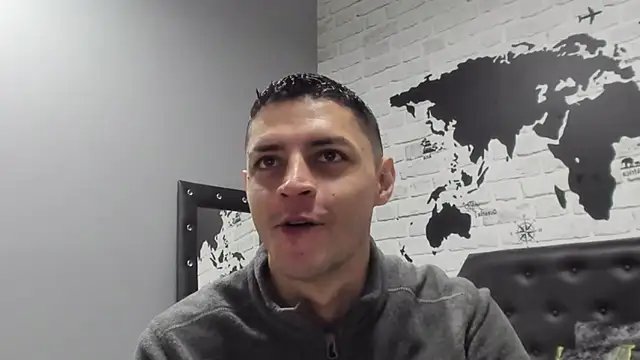 Snapshot of Frank_Millers chatting on November 29, 11:57 am Frank Millers online show from November 29, 11:57 am