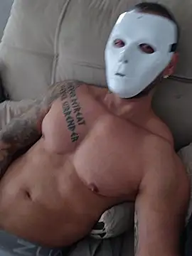 Snapshot of badbrown chatting on November 8, 10:59 am badbrown online show from November 8, 10:59 am