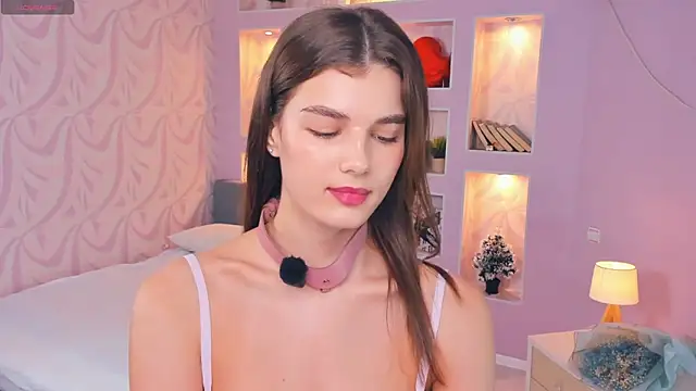 FloraDobb online show from April 5, 7:05 am