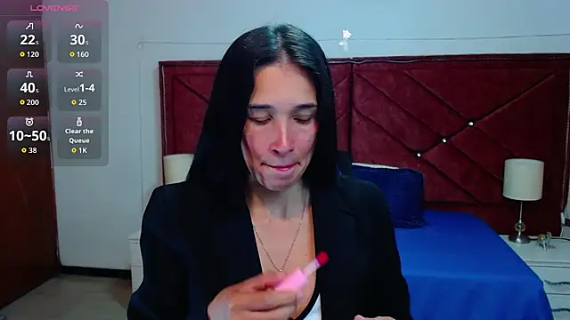 victoria adams07 online show from January 10, 1:46 pm