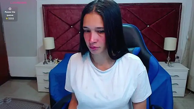 victoria adams07 online show from February 3, 1:49 pm