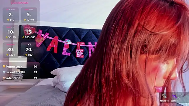 Snapshot of HannaaMiller chatting on February 16, 5:15 am HannaaMiller online show from February 16, 5:15 am