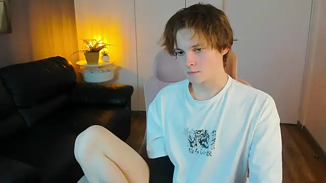 DemianEnglen online show from April 8, 3:45 pm