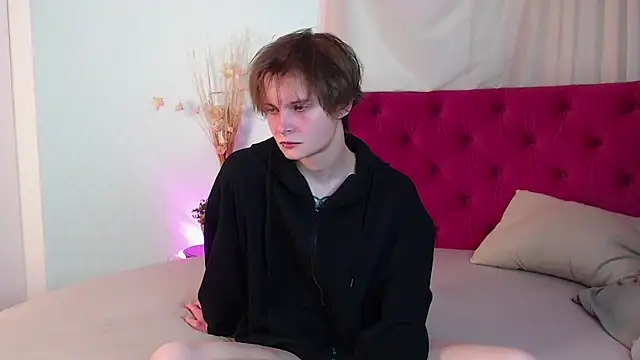 DemianEnglen online show from April 13, 8:14 pm