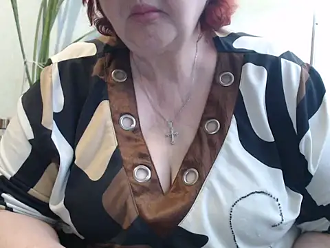 DeniseeRosea online show from May 20, 7:14 am