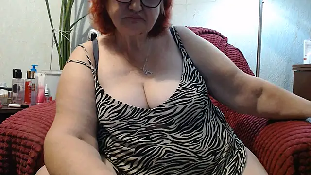 Snapshot of DeniseeRosea chatting on July 9, 7:07 pm DeniseeRosea online show from July 9, 7:07 pm