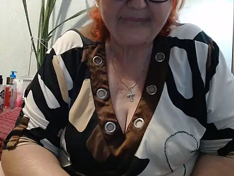 Snapshot of DeniseeRosea chatting on July 14, 2:05 am DeniseeRosea online show from July 14, 2:05 am