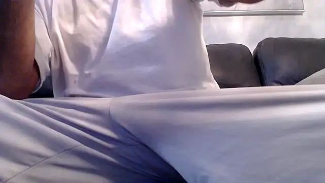 Snapshot of Str8_Soldier chatting on February 4, 3:11 am Str8 Soldier online show from February 4, 3:11 am