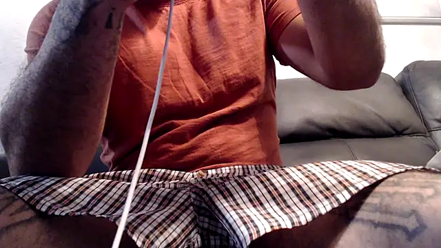 Snapshot of Str8_Soldier chatting on February 16, 8:54 am Str8 Soldier online show from February 16, 8:54 am