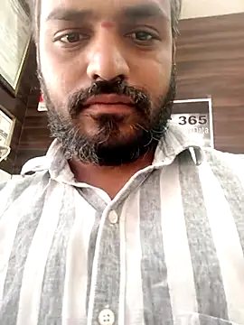 RaviRoy2326 online show from January 24, 6:35 am