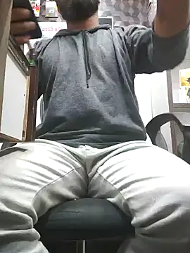 RaviRoy2326 online show from January 28, 4:52 pm