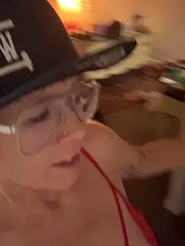 I am babydoll online show from November 29, 7:22 am