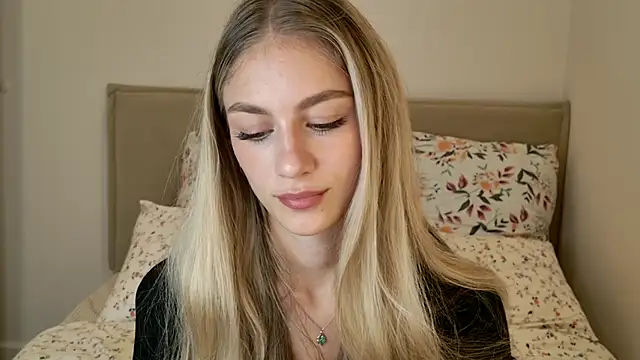 GabriellaOlsen online show from September 17, 10:28 am