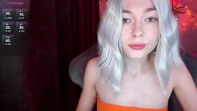 Snapshot of Ohmy_Nora_ chatting on November 9, 7:23 pm Ohmy Nora online show from November 9, 7:23 pm