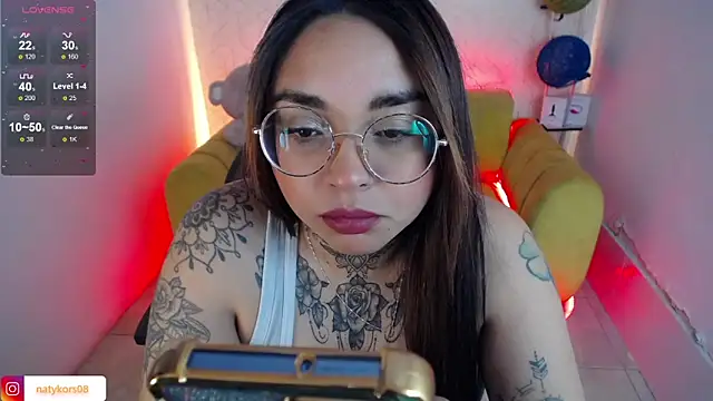 Snapshot of natyk_m chatting on January 30, 4:24 pm natyk m online show from January 30, 4:24 pm