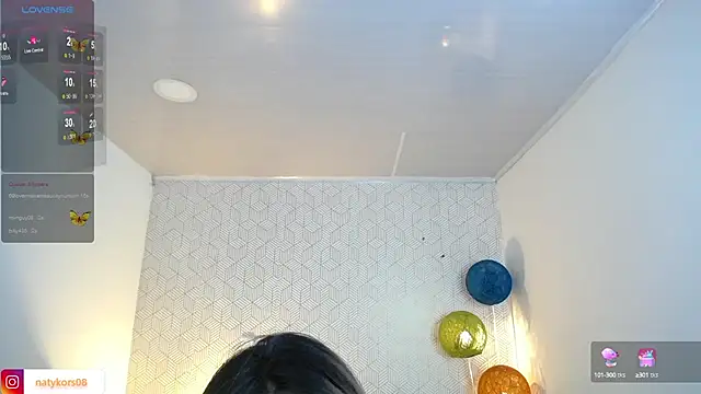 Snapshot of natyk_m chatting on February 15, 5:39 pm natyk m online show from February 15, 5:39 pm