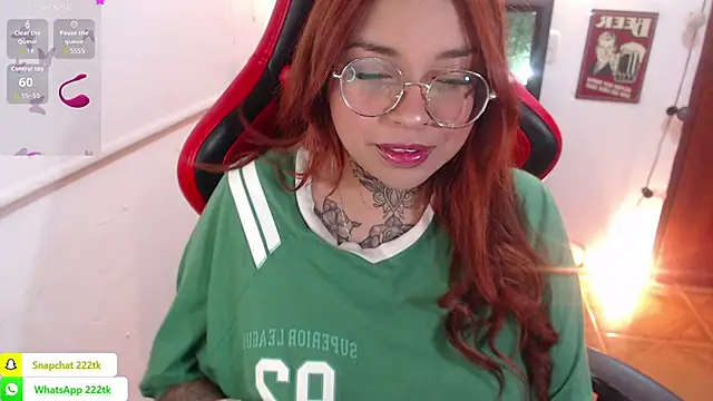 Snapshot of natyk_m chatting on September 27, 10:37 pm natyk m online show from September 27, 10:37 pm