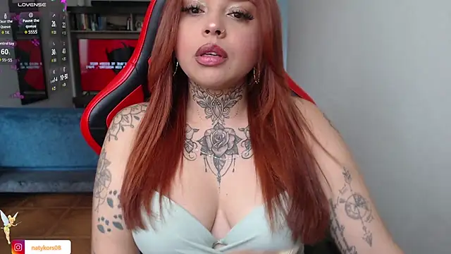 Snapshot of natyk_m chatting on October 20, 2:28 pm natyk m online show from October 20, 2:28 pm