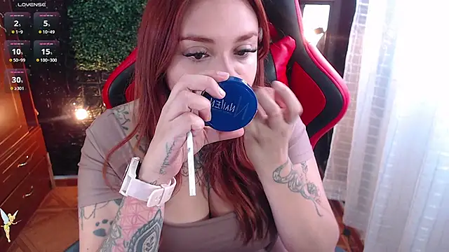 Snapshot of natyk_m chatting on November 8, 4:40 pm natyk m online show from November 8, 4:40 pm