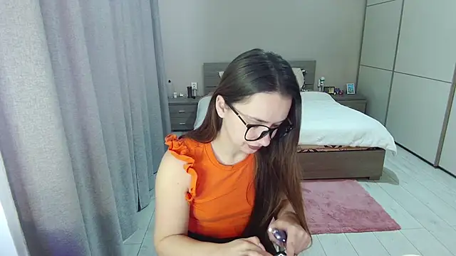 singletrouble online show from January 19, 7:45 am