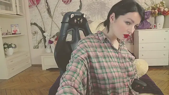 BritneyBarker online show from March 1, 1:18 am