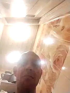 MaxDevilWhite online show from March 17, 1:14 pm