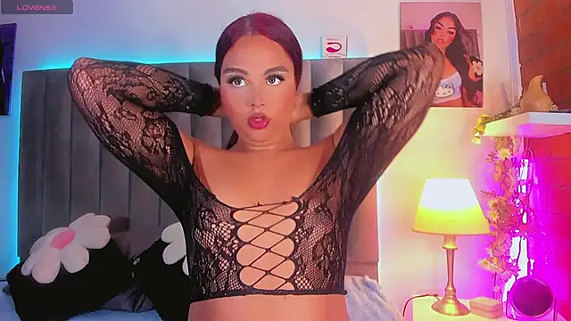 CamiiGarcia online show from November 2, 9:39 pm