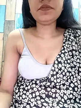 cute IndianBabe online show from March 19, 3:21 am