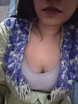 cute IndianBabe online show from July 10, 1:21 am