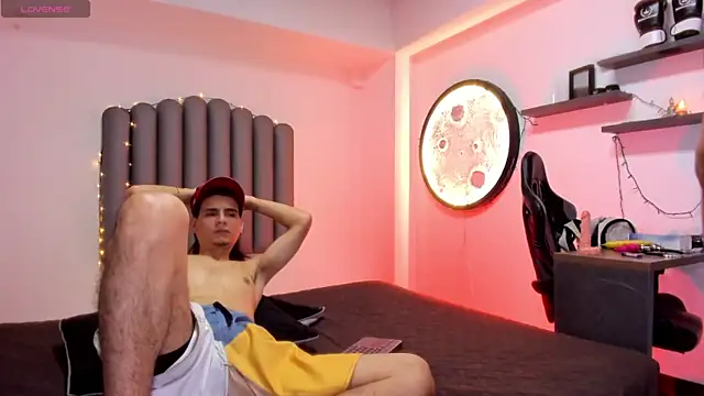 Martshall09 online show from December 20, 9:44 pm