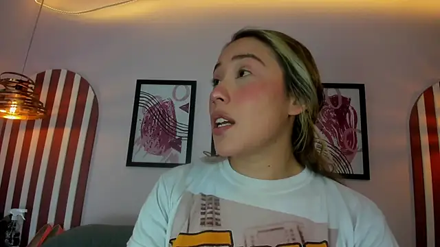 Lannajansen online show from September 18, 4:53 pm