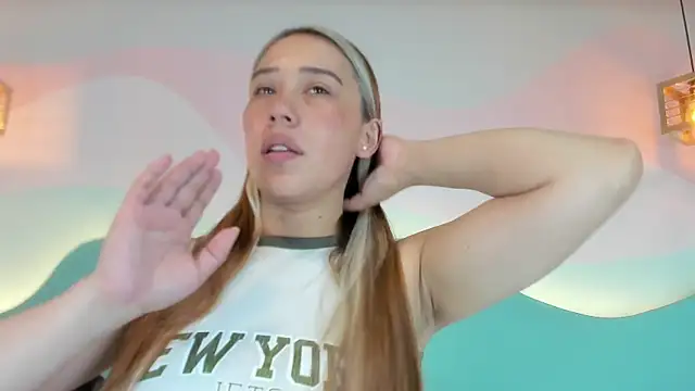 Lannajansen online show from November 10, 1:10 pm