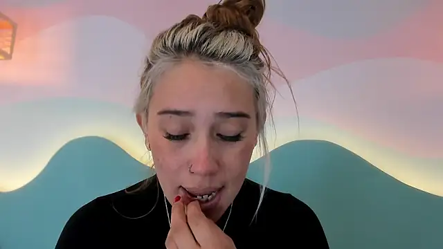 Lannajansen online show from January 19, 12:53 pm