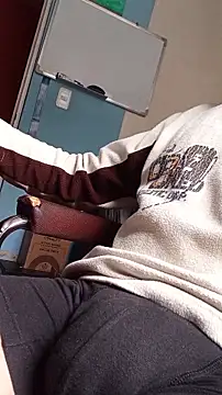 Andre16c online show from February 19, 3:41 pm