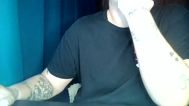 bunnyfox420 online show from October 3, 12:51 am